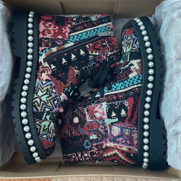 Patchwork lace up combat bootie - Picture 3 of 10